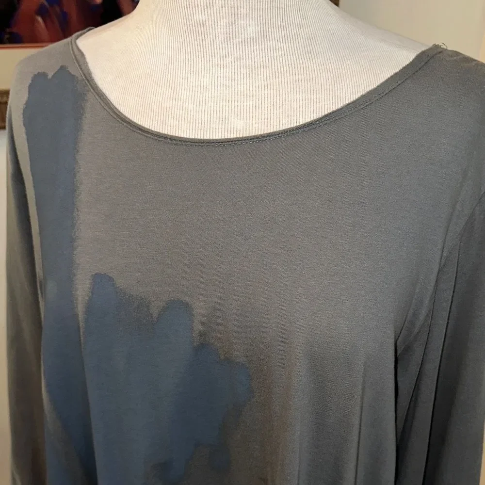 LUUKAA Green Top w/ Graphic Design Size 18 - Picture 7 of 11